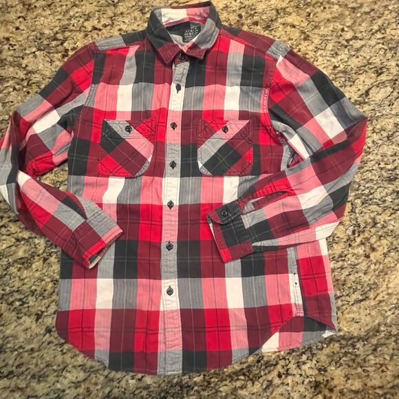 J CREW Sporting Goods Mens Size M Flannel Shirt Red Plaid Button Up - Picture 2 of 6